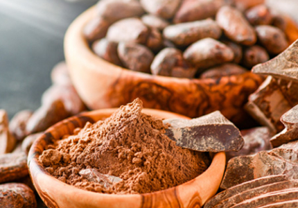 The Difference Between Natural and Alkalized Cacao Powder and its Uses